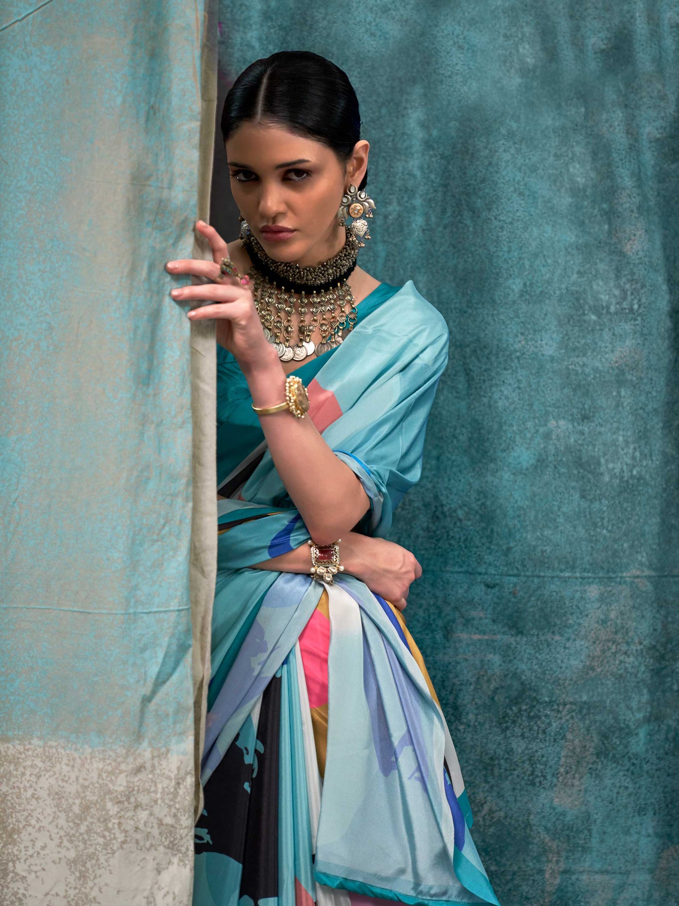 Graceful Sky Blue-Teal Blue, Pure Crepe Silk Saree with Floral Digital Prints