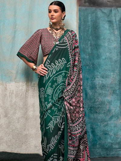 Sophisticated Green-Pink Pure Crepe Silk Saree with Digital Prints