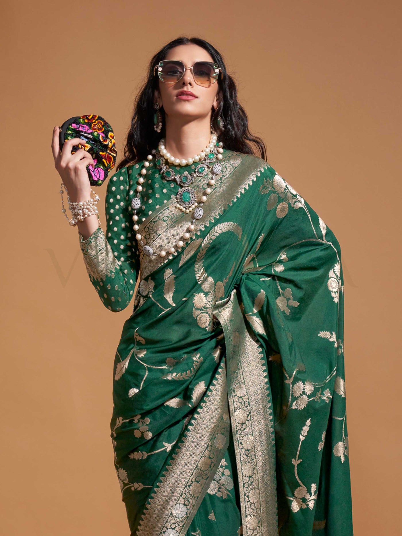 Bottle Green Pure Georgette Handloom Saree with Gold Detailing Grand Occasion Wear