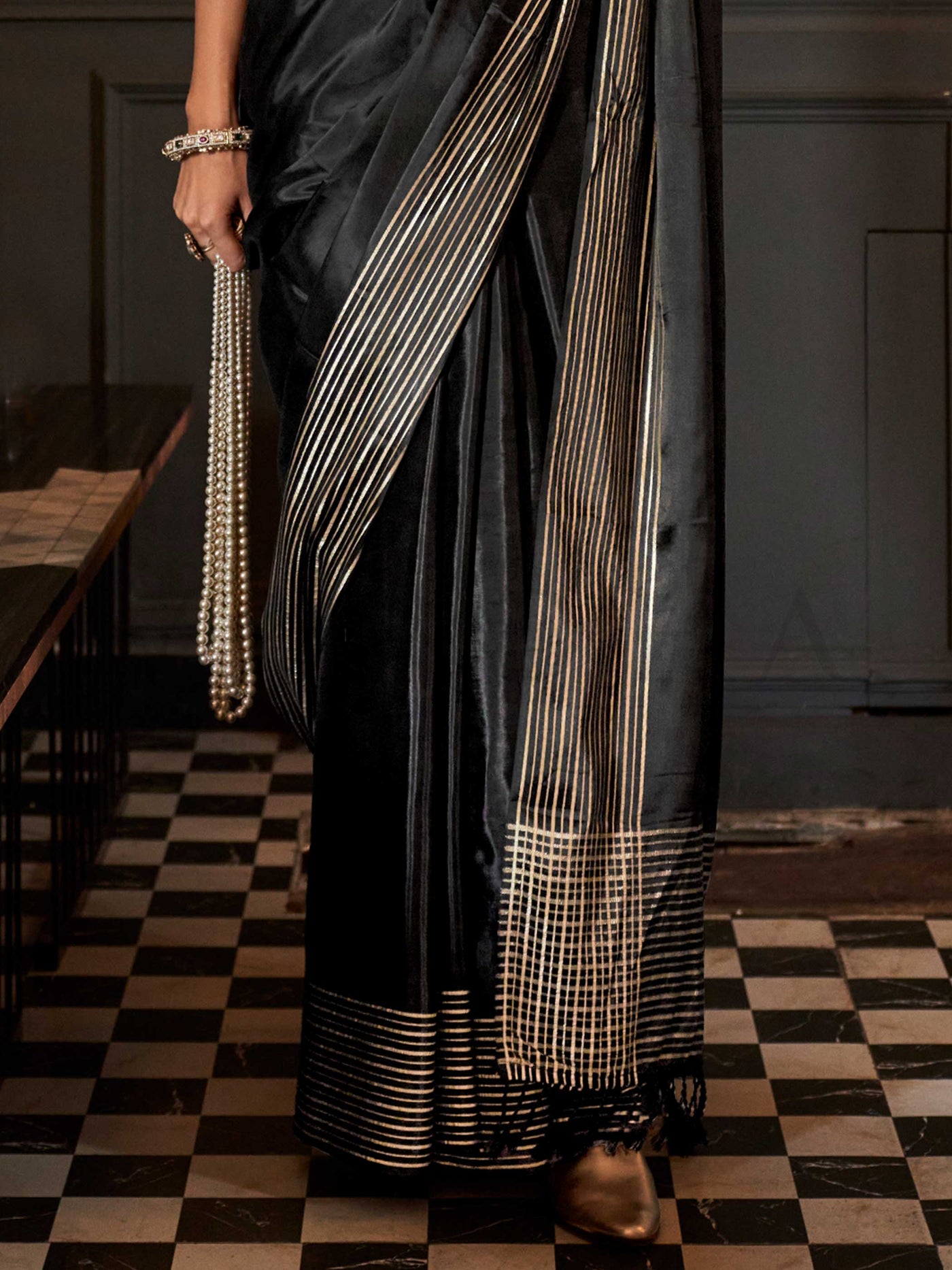 Black Pure Viscose Handloom Saree with Minimal Zari Stripes – Elegant Evening Wear