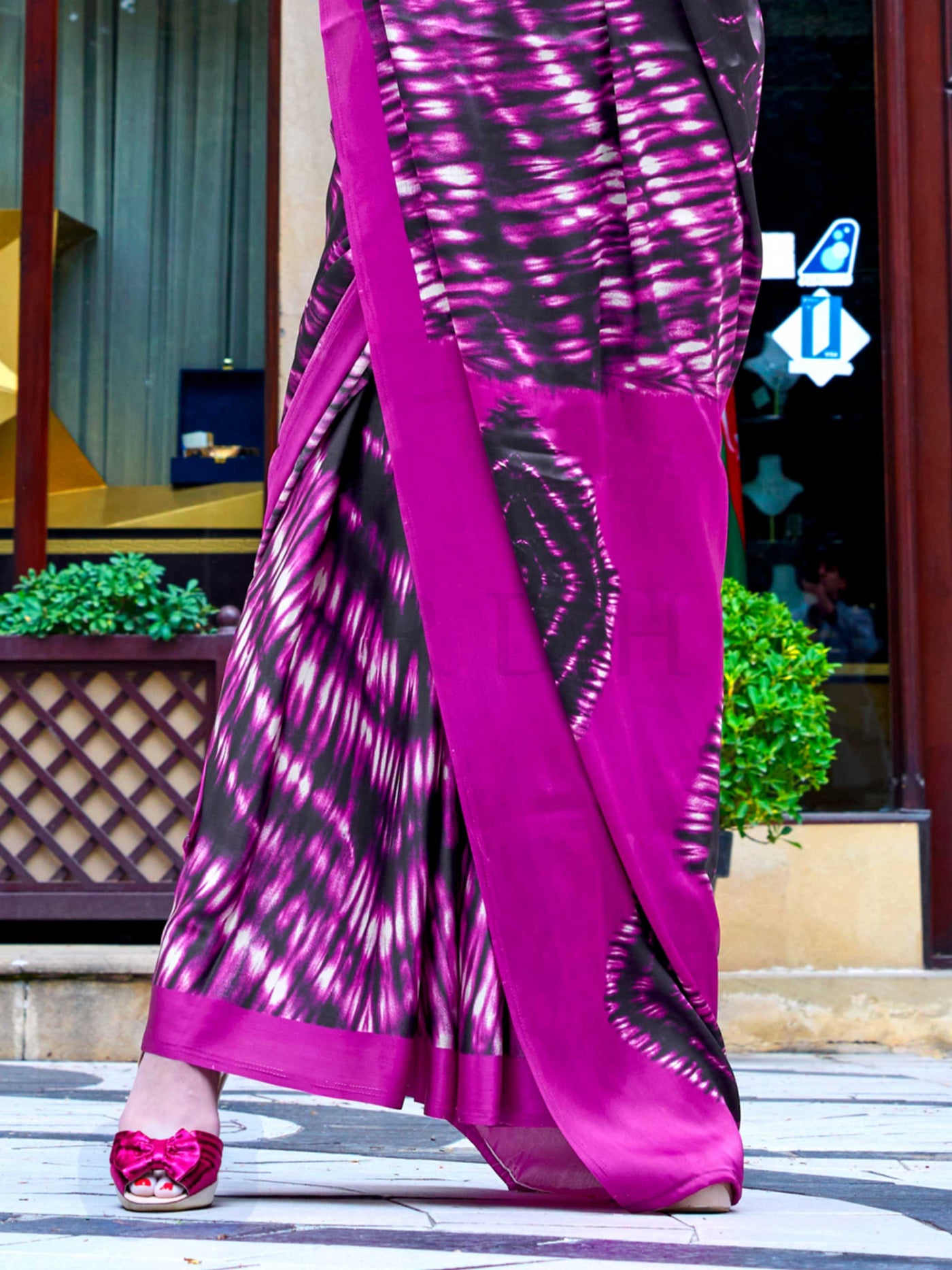 Pink & Black Printed Satin Crepe Saree with Abstract Brush Patterns Trendy Fusion Wear