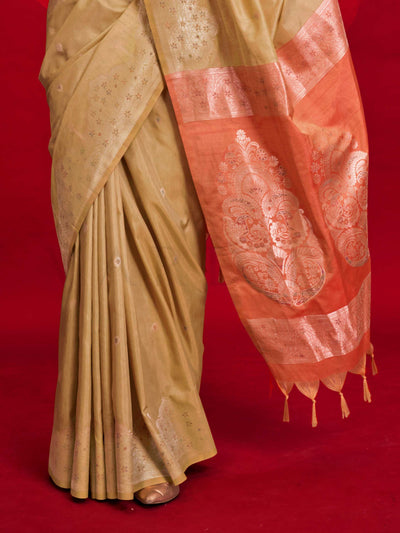 Beige Tussar Silk Handloom Saree with Peach Ikkat Pallu – Elegant Wedding Drape