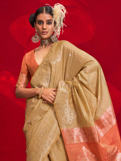 Beige Tussar Silk Handloom Saree with Peach Ikkat Pallu – Elegant Wedding Drape