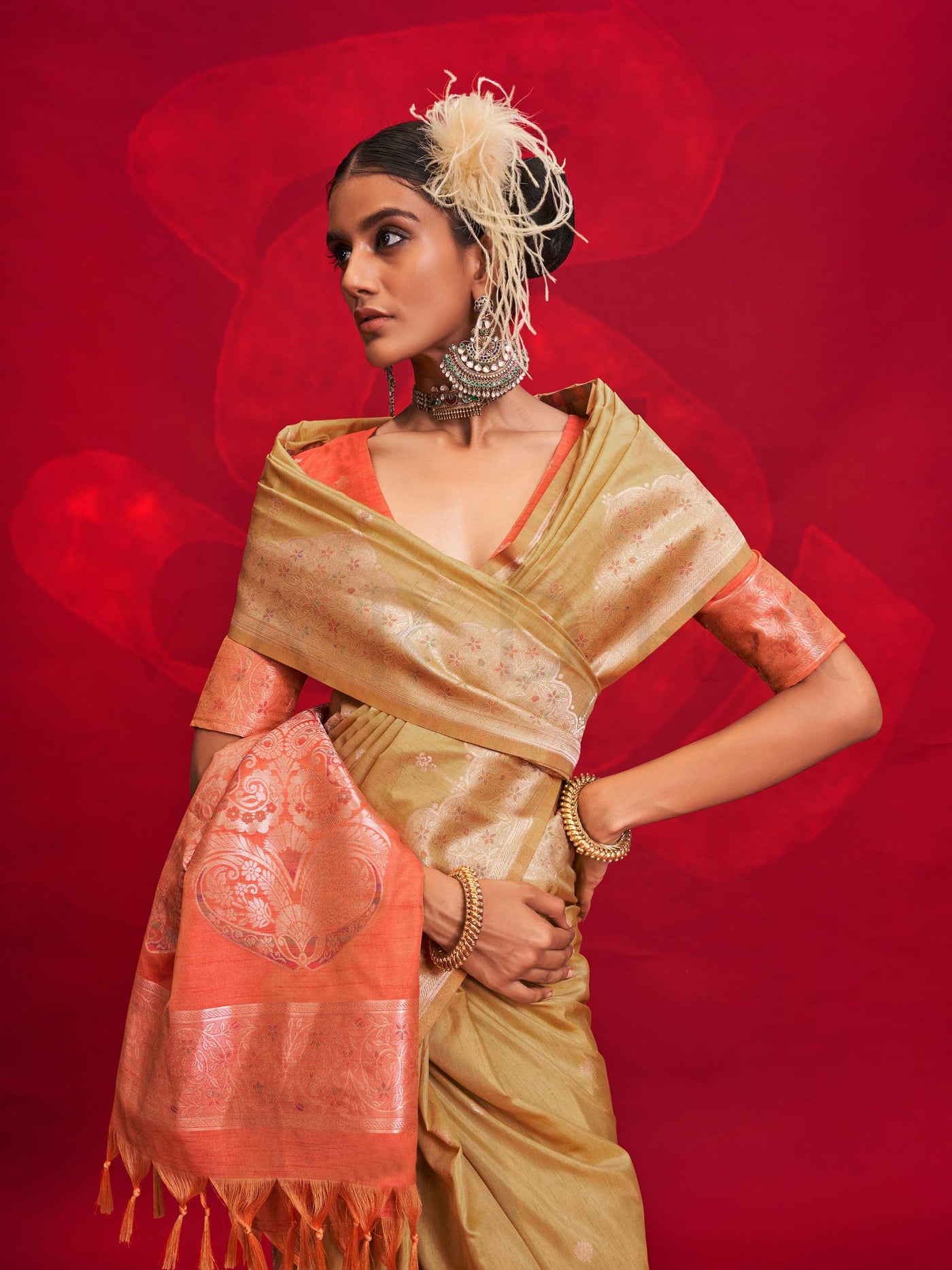 Beige Tussar Silk Handloom Saree with Peach Ikkat Pallu – Elegant Wedding Drape