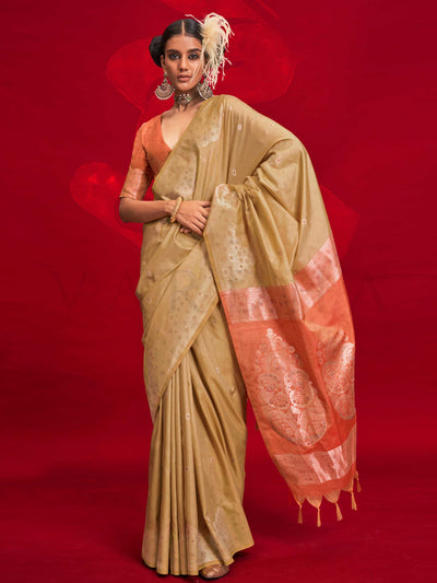 Kontessa Roycce Tussar Silk Handloom Saree – Elegant Designer Saree with Ikkat Pallu for Festive & Wedding Wear, Experience the luxury of the Kontessa Roycce Tussar Silk Handloom Saree, crafted with exquisite ikkat pallu & contrast blouse. A masterpiece in handwoven elegance, perfect for weddings & grand celebrations.