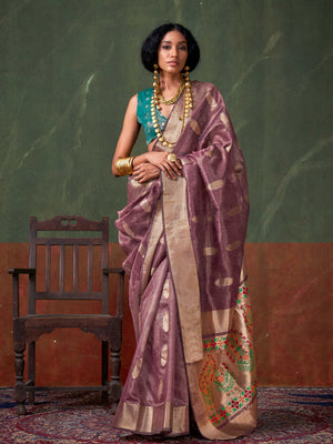 Korra Signature Paithani Zari Tissue Saree – Handloom Weaving for Weddings & Festive Wear, Elevate your ethnic look with the Korra Signature Paithani Zari Tissue Saree. A masterpiece in handloom weaving, featuring luxurious zari work & a rich pallu. Ideal for weddings & special occasions.