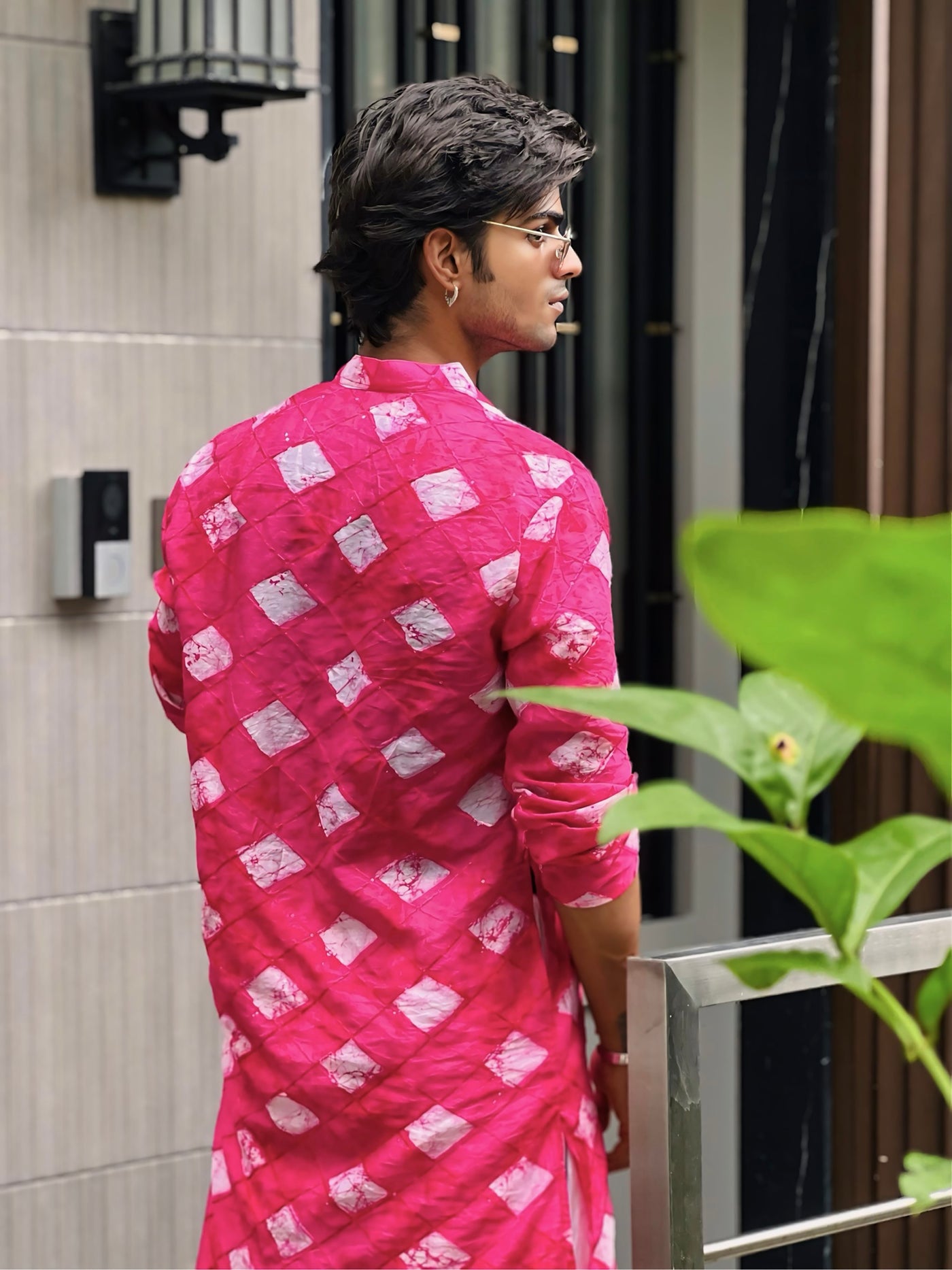 Pink Viscose Sequence Shibori Dyed Men's Kurta