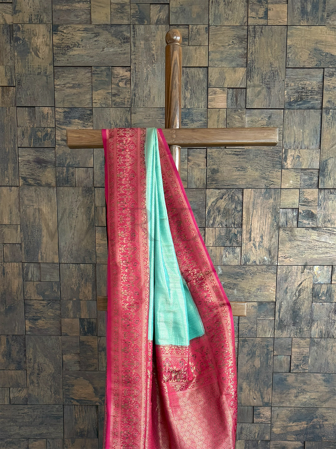 Seagreen-Rani Woven Kalamkari Traditional Tissue Silk Saree with Intricate Zari Work