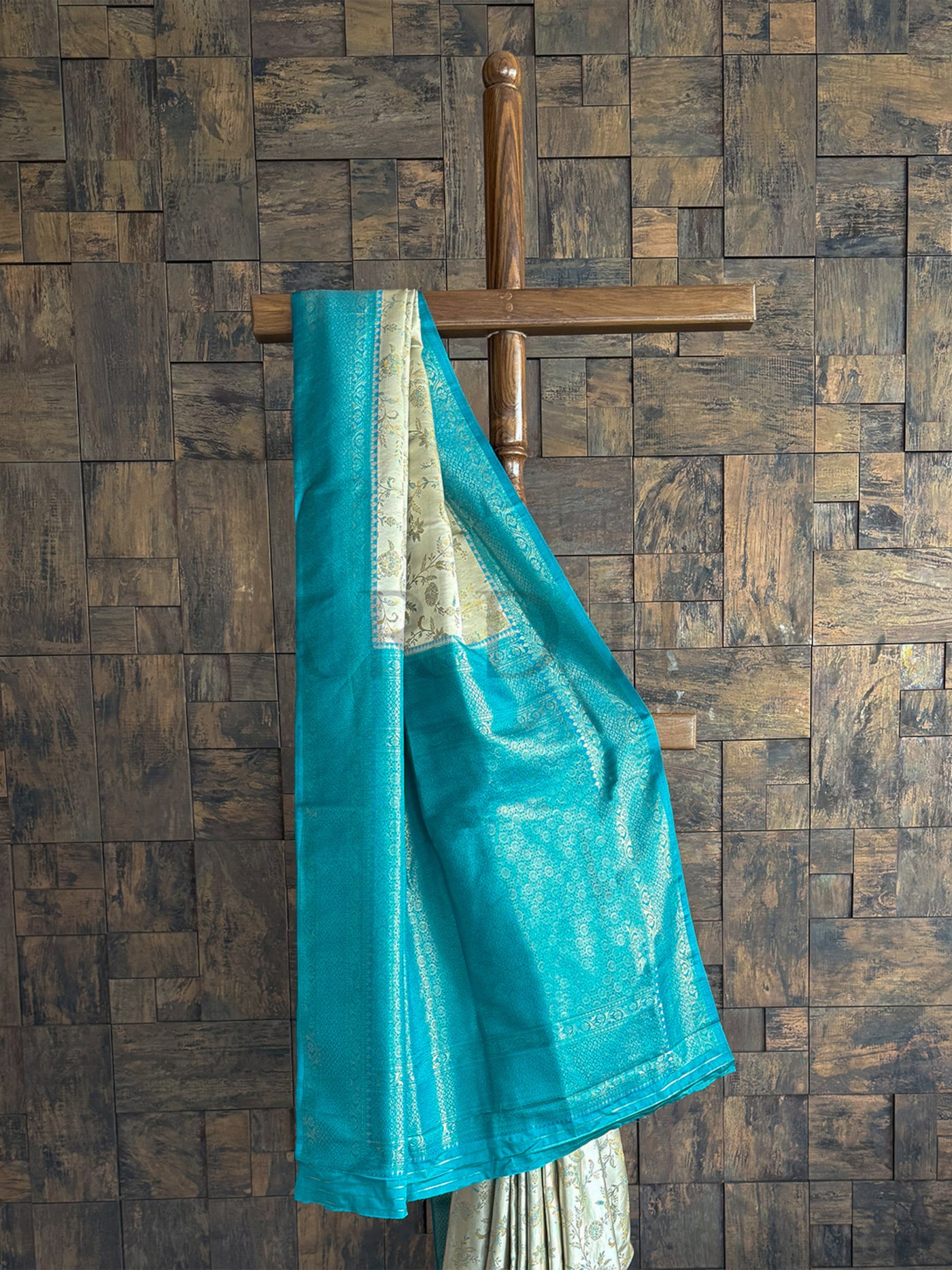 Rama Blue-Cream Woven Kalamkari Traditional Art Silk Saree with Intricate Zari Work