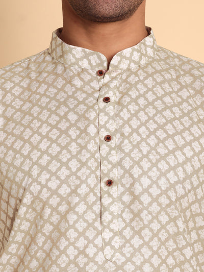 Traditional Cream Quatrefoil Printed Men's Cotton Kurta