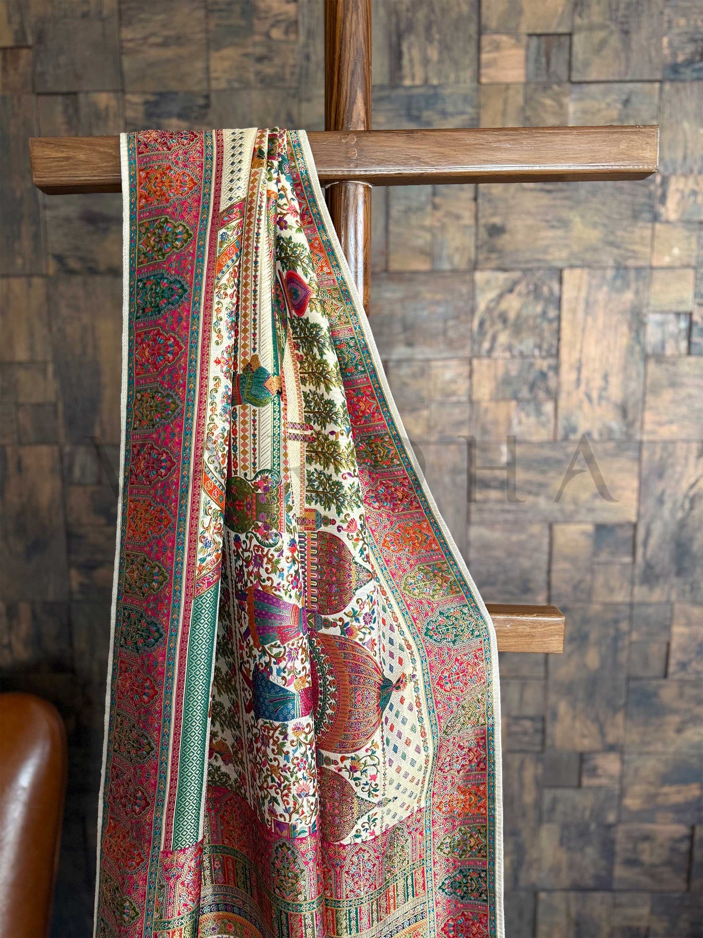 Off White Woven Katan Banarasi Traditional Silk Saree with Exclusive Kalamkari Zari Work