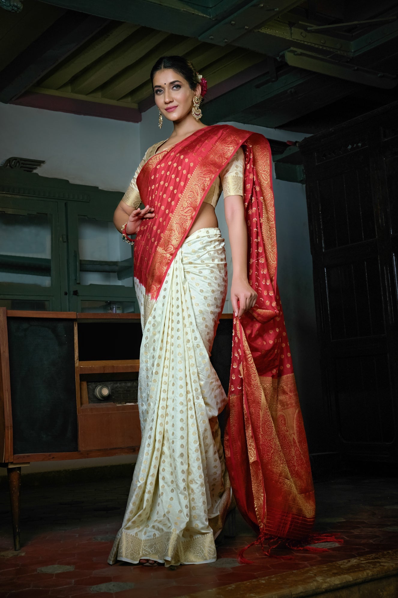 Nisarga – Banarasi Satin Silk Red and White stripe Hand Crafted Saree with  Blouse Piece. – Priyal Bhardwaj