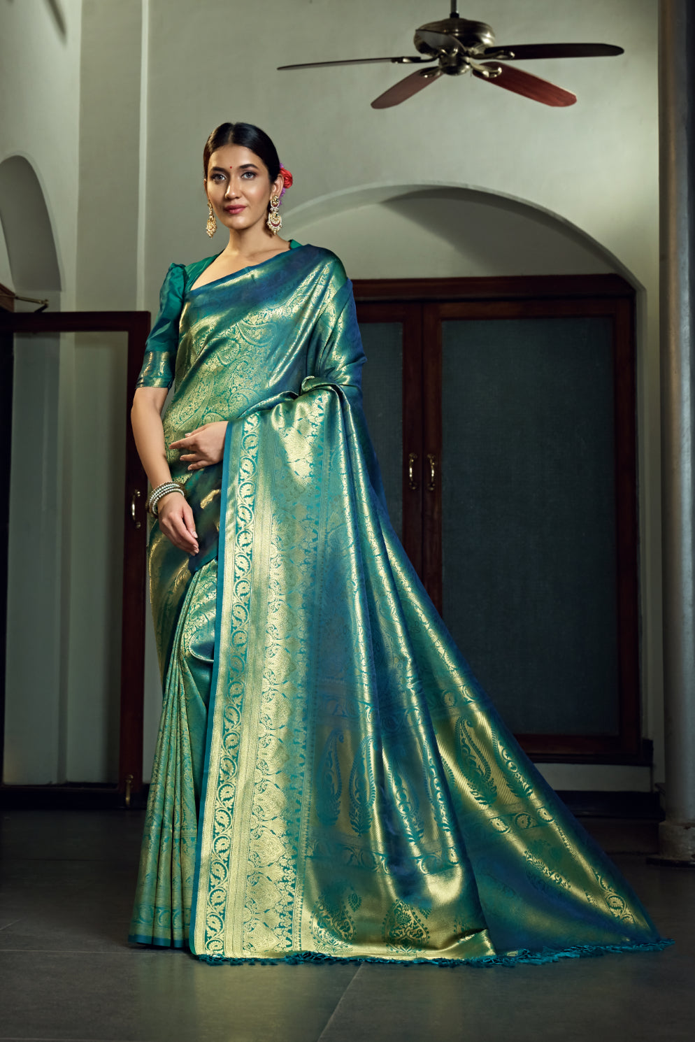 Buy Teal Green Kanjivaram Silk Saree online-Karagiri