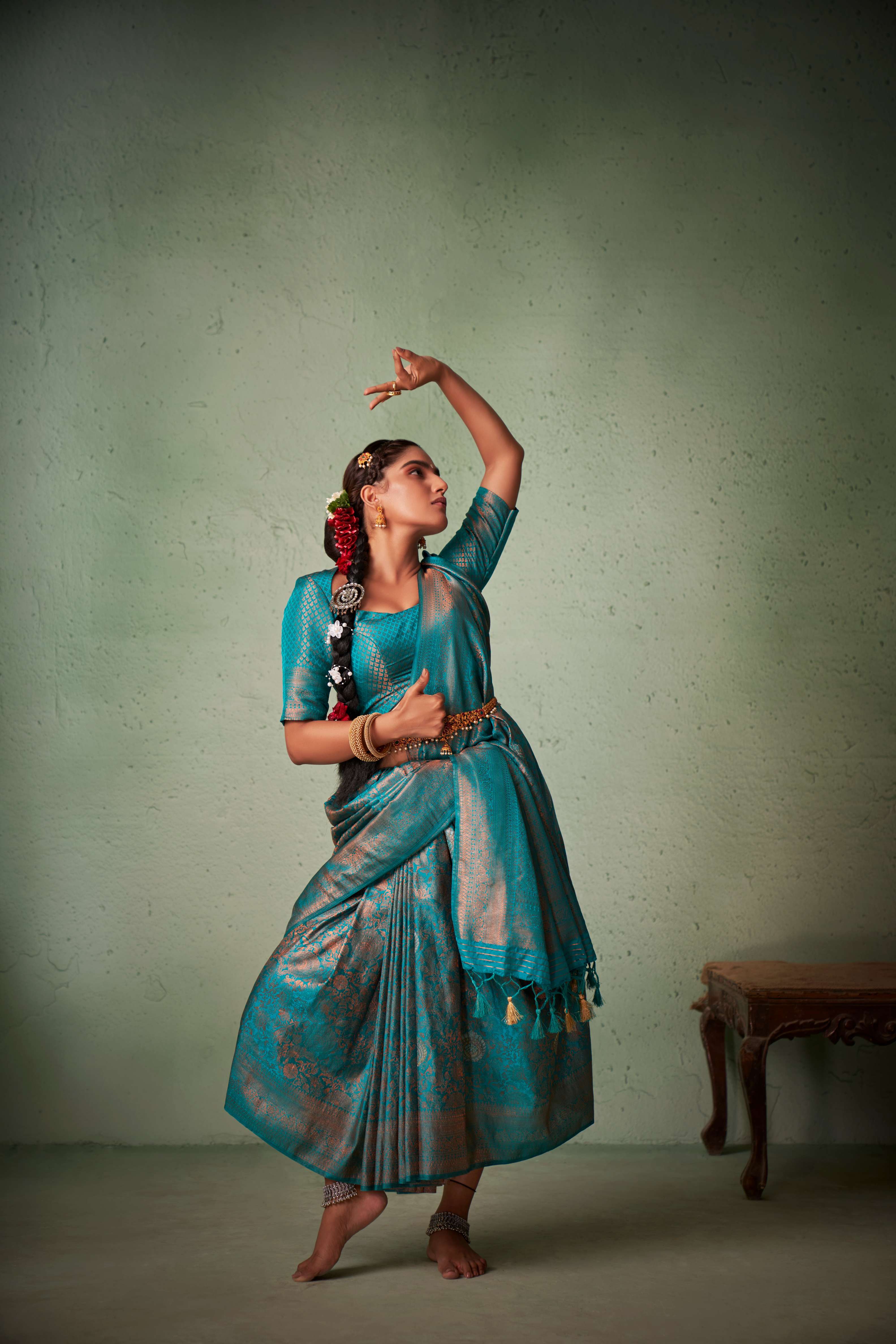 1,783 Bharatanatyam Poses Royalty-Free Images, Stock Photos & Pictures |  Shutterstock