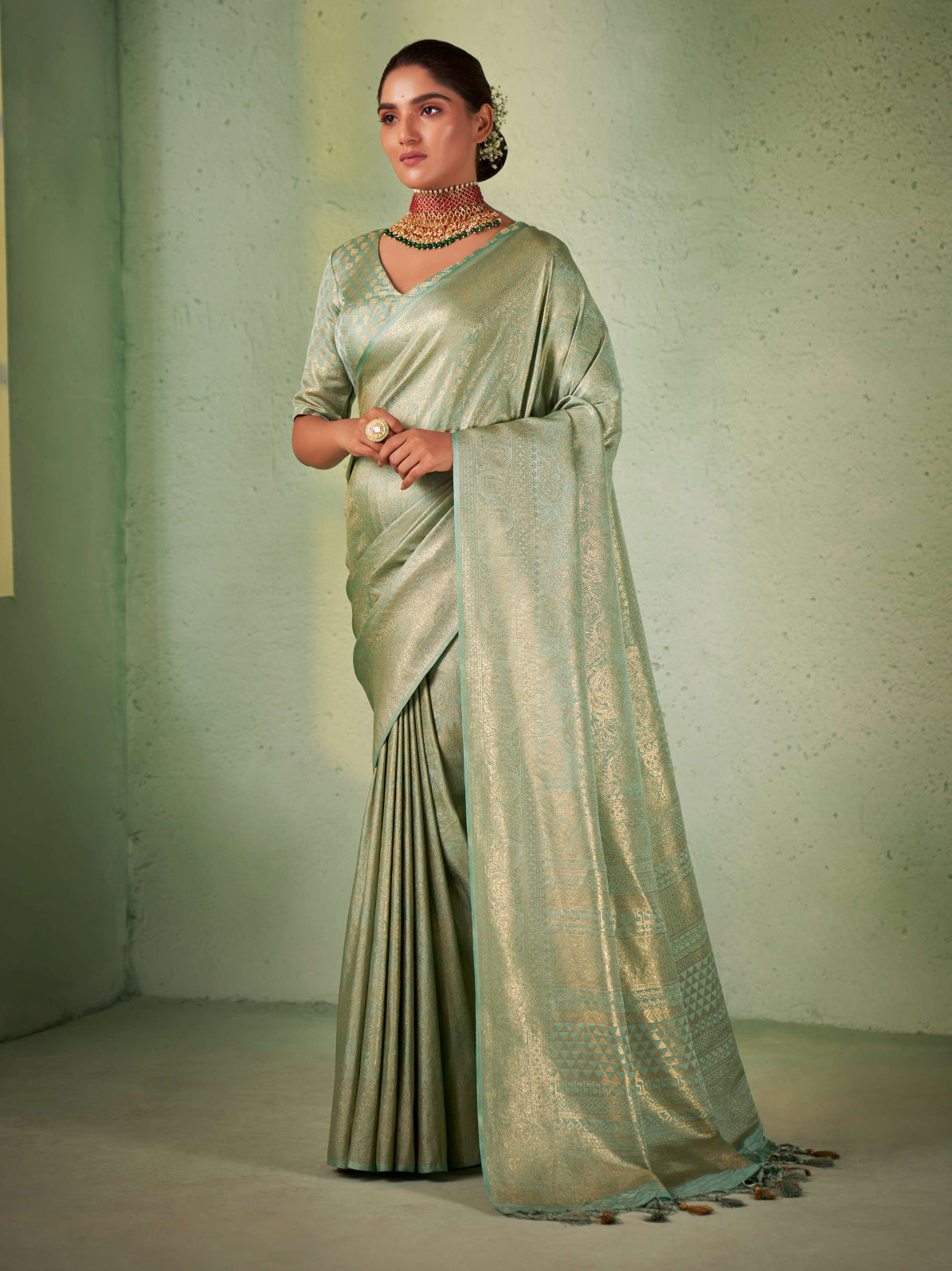 Moss Green Gold Zari Kanjeevaram Silk Saree